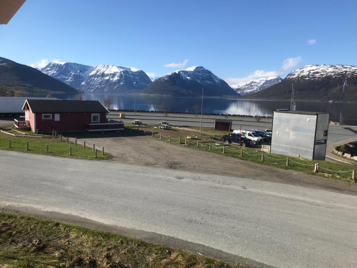 Olderdalen Lyngenfjord Gammelhotell מראה חיצוני תמונה